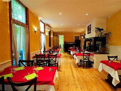 Logis Hotel Restaurant Metropole Mirande  Exterior foto